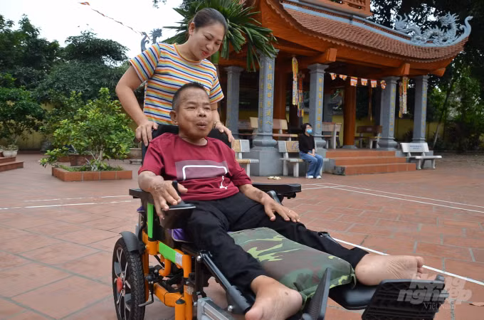 Loi cau hon ben cua tu va nguoi vo ca doi cong chong, do cho an-Hinh-2