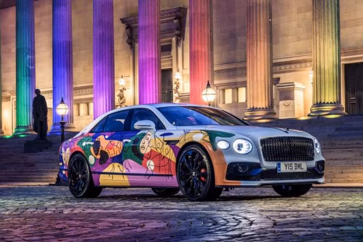 Bentley Flying Unifying Spur - xe sieu sang phien ban LGBTQ+