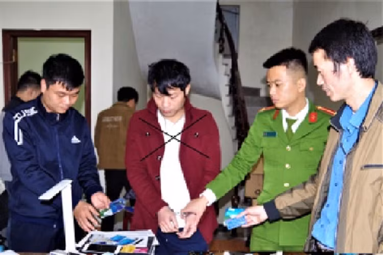 Pha duong day danh bac hang ty dong