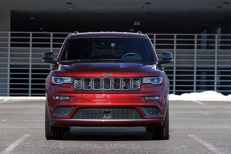 Cherokee cua Jeep co the phai doi ten vi “ban quyen