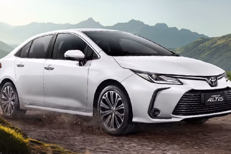 Hiện tại ở phân khúc C, TMV chỉ tập trung vào dòng CUV Corolla Cross mới. Thậm chí nếu TMV mang Corolla Altis thế hệ mới về Việt Nam, thì dòng xe này cũng chưa chắc sẽ “làm nên chuyện” trong phân khúc.
