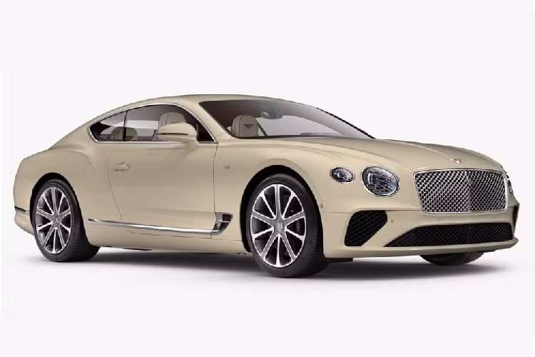 Dòng xe Coupe Bentley Continental GT siêu sang từng được rất nhiều đại gia Việt yêu thích bởi thiết kế trẻ trung nhưng cũng không kém phần sang trọng, tuy nhiên, kể từ khi Rolls-Royce Wraith ra đời, Bentley Continental GT dần bị quên lãng và bằng chứng là có không quá 8 chiếc Bentley Continental GT thế hệ mới được mang về nước để phục vụ giới siêu giàu tại dải đất hình chữ S này.