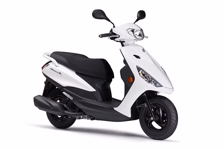 Giá xe Yamaha Axis Z 2021 tại thị trường Nhật Bản là 2.386 USD (tương đương khoảng gần 55 triệu đồng). Khách hàng có thể lựa chọn 5 màu sắc là trắng, đen, xám, tím và xanh.