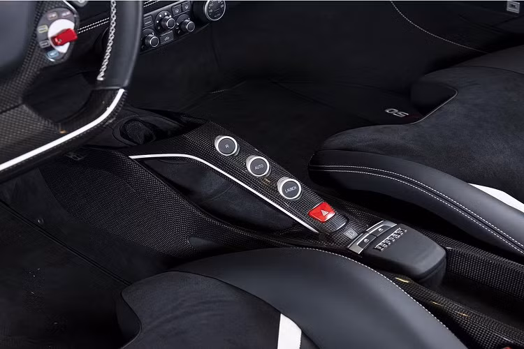 Ferrari không công bố rộng rãi giá xe Ferrari J50 đặc biệt này. Vào năm 2019, một chiếc Ferrari J50 đã qua sử dụng được rao bán với mức giá 2,26-3,39 triệu USD.