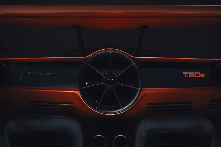 Gordon Murray cho biết: “Theo quan điểm của tôi, chiếc xe không thể nào tốt hơn được nữa và đây chính là chiếc xe sẽ đem lại cảm giác lái thuần túy nhất.” Ông tiết lộ thêm: “Niki Lauda T.50s 2021 mới sẽ cung cấp một kết nối nội bộ giữa người lái xe, xe hơi và đường đua và những thứ tương tự như chưa từng có cho đến nay.”