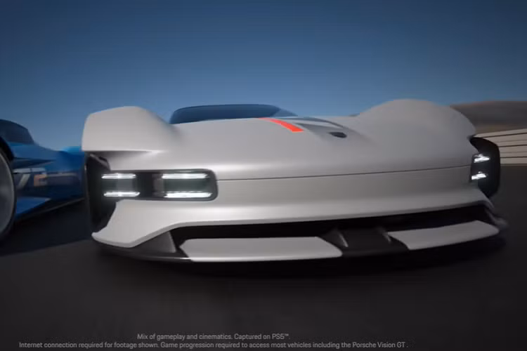 Chiếc Porsche ảo này là một siêu xe chạy điện với bố cục mô tơ đặt giữa, trọng tâm thấp. Nó là một chiếc Porsche trên mọi khía cạnh với đường nóc xe dốc phía sau điển hình, bộ chẻ gió tích hợp cản trước mạnh mẽ, bộ khuếch tán gió lớn, và chắn bùn cứng cáp. Porsche cũng đã đưa một số bộ phận thử nghiệm vào thiết kế, chẳng hạn như đèn pha 4 điểm kiểu mới và thanh đèn hậu mang tính biểu tượng.