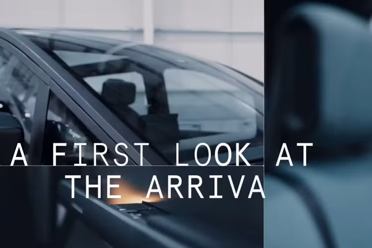 Là một phương tiện dành riêng cho các dịch vụ gọi xe, Arrival Car 2022 mới chú trọng vào chi phí, thời gian hoạt động, sự thoải mái của người lái, sự an toàn và sự tiện lợi. Công ty muốn mẫu xe này hoạt động tốt nhất ở các khu vực thành thị, nơi tập trung phần lớn khách hàng sử dụng dịch vụ gọi xe.