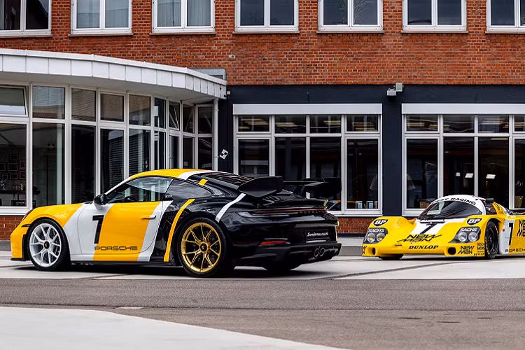Ông chính là khách hàng đầu tiên hoàn thành dự án cá nhân hóa đầu tiên cùng với Porsche Exclusive Manufaktur trong khuôn khổ chương trình Sonderwunsch mới. Chiếc xe được cá nhân hóa với danh hiệu "chiếc xe mơ ước". Doanh nhân người Ý muốn thiết kế một chiếc Porsche 911 GT3 độc nhất vô nhị dựa trên chiếc xe từng cùng mình giành chiến thắng tại giải đua Le Mans và ông tham gia vào toàn bộ quá trình tạo ra chiếc xe thể thao này.