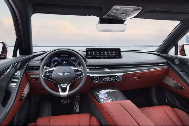 Đặc biệt, Genesis G80 Sport 2022 có hệ thống âm thanh chủ động Active Sound Design (ASD), để nhấn mạnh âm thanh động cơ và tạo ra tiếng ồn động cơ giả từ các loa trong cabin để người lái cảm thấy phấn khích hơn.