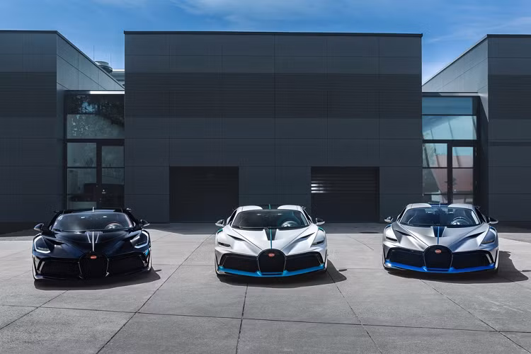 Tap doan Volkswagen sap ban thuong hieu sieu xe Bugatti?