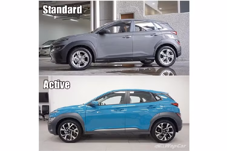 Bên cạnh hệ truyền động, Hyundai Kona thế hệ mới cũng đã được nâng cấp về ngoại thất, xe được trang bị cản trước mới và logo Hyundai đặt trên nắp ca-pô thay vì đặt ở giữa lưới tản nhiệt như trên bản tiền facelift.
