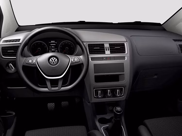 Hang loat xe sang BMW khong co man hinh cam ung vi thieu chip-Hinh-2