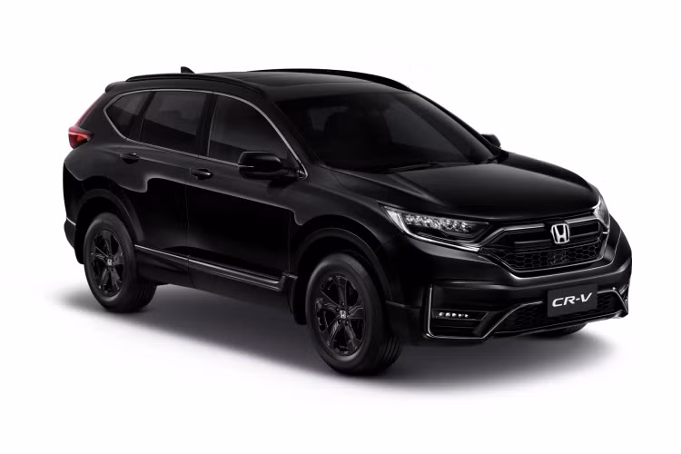 Ngoài ra, các trang bị khác trên phiên bản Black Edition vẫn được giữ nguyên như phiên bản thông thường. Động cơ xăng 2.4L i-VTEC, 4 xi lanh thẳng hằng tích hợp phun xăng điện tử PGM-FI cho công suất tối đa 173 mã lực và mô-men xoắn cực đại 224 Nm.