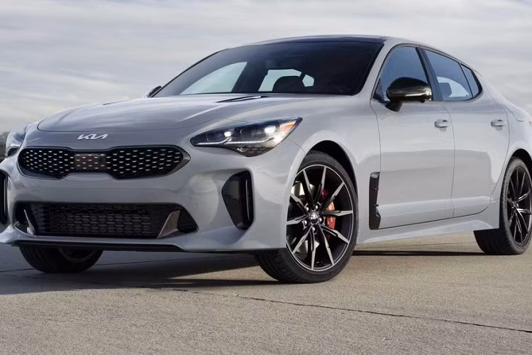 Mẫu xe thể thao Kia Stinger 2022 mới đã chính thức ra mắt thị trường Mỹ vào hồi tháng 3 năm nay. Sau gần 3 tháng, hãng Kia lại bổ sung phiên bản đặc biệt mới cho mẫu xe thể thao Hàn Quốc này. 