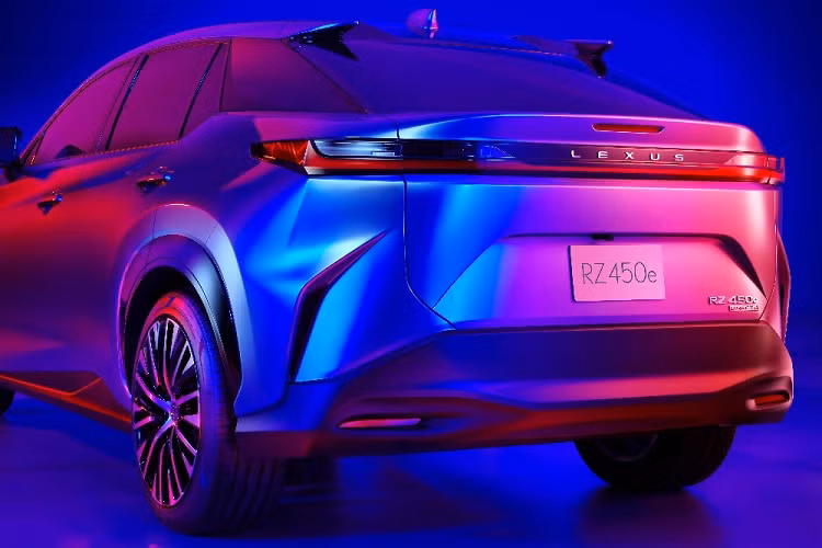 Lexus RZ 2022 - crossover hang sang chay dien sap ra mat-Hinh-3