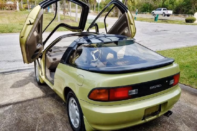 Toyota đã được truyền cảm hứng một phần để thực hiện một thiết kế táo bạo như vậy là vì nền kinh tế đang phát triển của Nhật Bản. Các công dân đang có hoạt động tài chính tốt và có thu nhập khả dụng cho những thứ như một chiếc xe thể thao kiểu dáng tương lai.