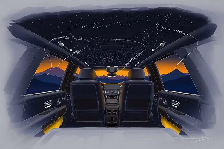  11. Artic White &amp; Hotspur Red Phiên bản đặc biệt Rolls-Royce Phantom "Artic White &amp; Hotspur Red" được sản xuất dành riêng cho một nhà sưu tập xe Rolls-Royce ở Texas. Ở khu vực bên ngoài, chiếc xe được sơn phủ lớp sơn trắng Arctic White kèm theo đường coachline kép và đường sọc đỏ mang tên gọi Hotspur Red. Bên trong xe, toàn bộ thảm sàn được làm từ lông cừu cao cấp hay các chi tiết như rèm cửa và ốp hành lý đều mang màu đỏ nổi bật.