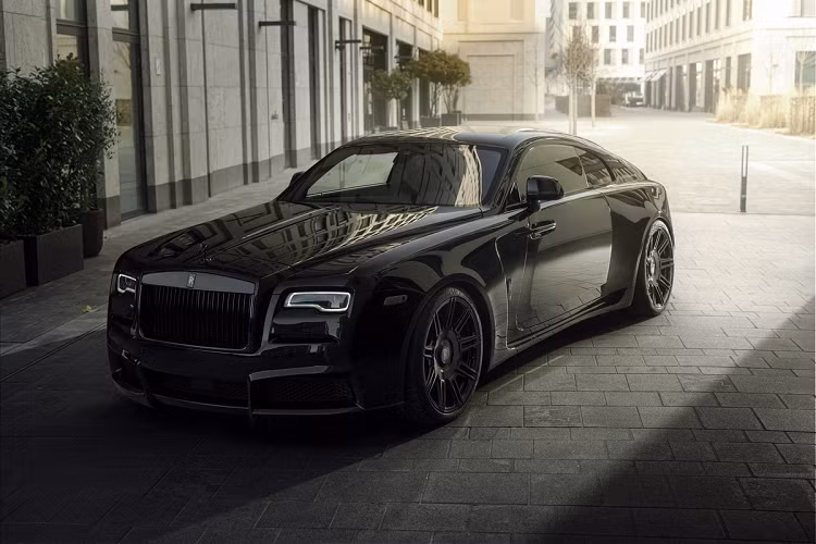 Phiên bản đặc biệt của xe siêu sang Rolls-Royce Wraith Black Badge độ vừa được giới thiệu và đặt tên Spofec Overdose. Có 3 chiếc được sản xuất trên toàn thế giới bởi hãng Spofec chuyên nâng cấp xe Rolls-Royce, một hành viên của Novitec.