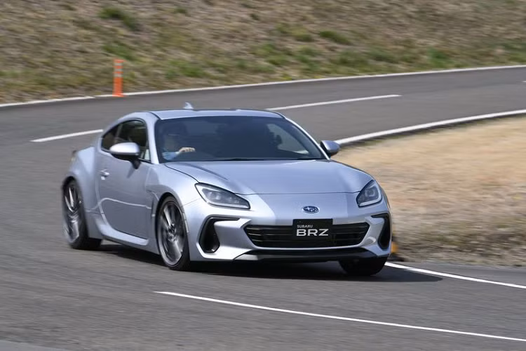 Về thiết kế nội / ngoại thất, kiểu dáng và các trang bị của Subaru BRZ thế hệ mới tại Nhật Bản không có sự khác biệt nào so với bản Bắc Mỹ.