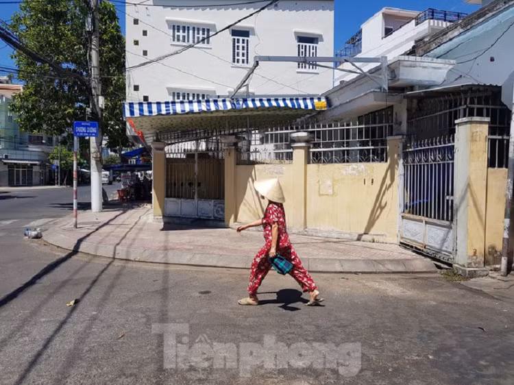 Khanh Hoa chi dao kiem tra, thu hoi nha cong vu cho 3 cuu lanh dao thue-Hinh-2