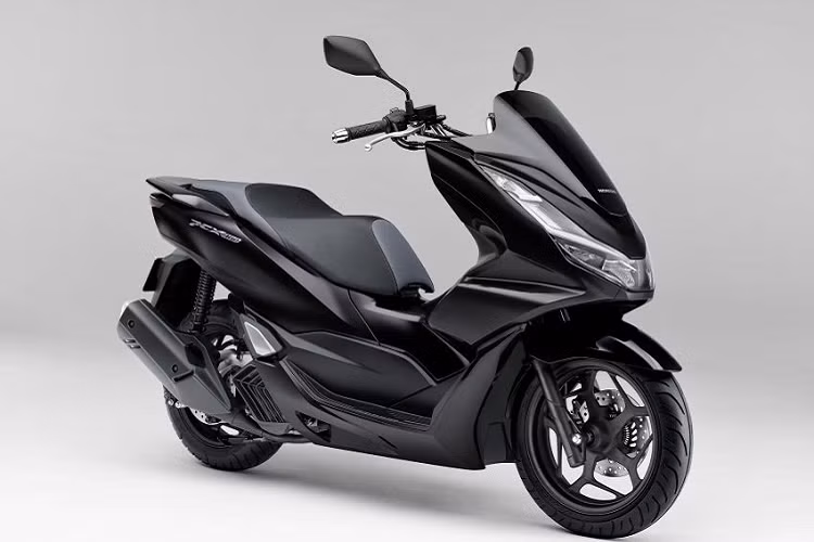 Giá xe Honda PCX 160 2021 tại Thái Lan có mức niêm yết ở mức 91.900 Baht (tương đương khoảng 70 triệu đồng). Phiên bản cao cấp hơn là Honda PCX e:HEV có giá khá cao là 107.500 Baht (tương đương 82 triệu đồng).