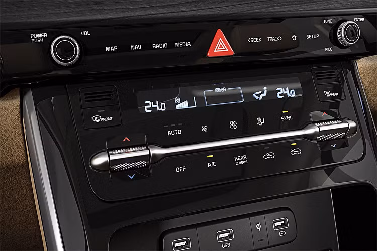 Thị trường Australia có thêm động cơ xăng V6 3.5L, cho ra công suất 290 mã lực và mô-men xoắn 355 Nm. Cả 2 bản động cơ đều đi kèm hộp số tự động 8 cấp và hệ dẫn động cầu trước.
