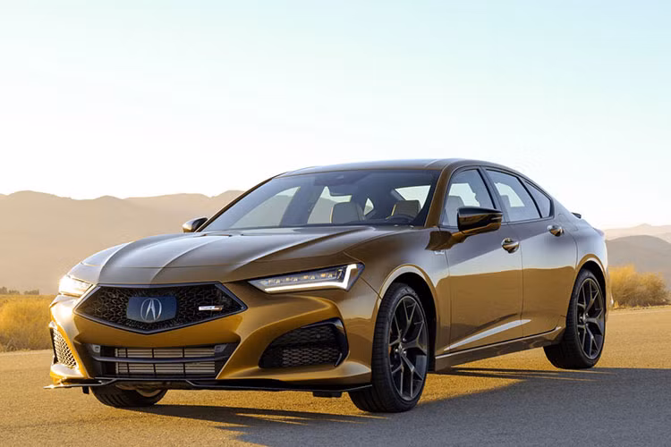  Acura TLX 2021 mới thế hệ thứ hai đã lần đầu tiên trình làng vào giữa năm ngoái. Sau 1 năm được giới thiệu, thương hiệu xe sang Acura của hãng Honda đã bổ sung phiên bản Type S mạnh mẽ hơn cho dòng sedan cỡ trung này tại thị trường Mỹ.