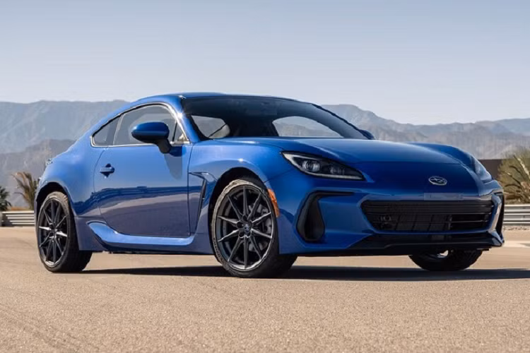 Subaru BRZ là mẫu xe hơi thể thao không được nhiều người Việt biết đến bởi số lượng bán ra ít và rào cản về mức giá bán cao. Cùng phân khúc với BRZ hiện nay là BMW Z4 lại được rất nhiều người biết tới. Giá xe Subaru BRZ 2022 chưa được hé lộ, nó dự kiến sẽ quay trở lại thị trường Việt vào khoảng cuối năm nay.
