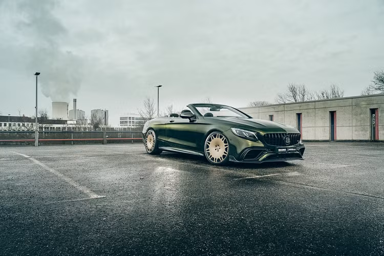 Hiện tại, đây là bản độ Mercedes-AMG S63 mui trần kết hợp giữa Brabus và Fostla độc nhất thế giới. Giá của bản độ chưa được công bố, nhưng chắc chắn cao hơn giá bán tiêu chuẩn 183.500 USD.