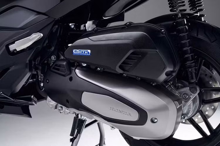 Phiên bản mới Honda Forza 250 2021 được cung cấp sức mạnh từ khối động cơ eSP+ thế hệ mới SOHC 249cc, làm mát bằng chất lỏng cùng hệ thống phun xăng điện tử tân tiến PGM-FI.