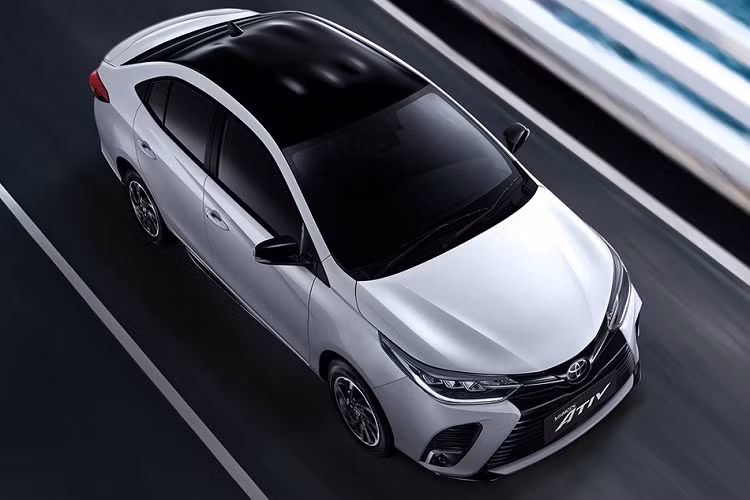  Giá xe Toyota Yaris Ativ 2021 sẽ dao động từ 539.000 - 679.000 Baht (khoảng 368 - 464 triệu đồng). Con số tương ứng của Toyota Vios ở thị trường Thái Lan là 609.000 - 789.000 Baht (416 - 539 triệu đồng).
