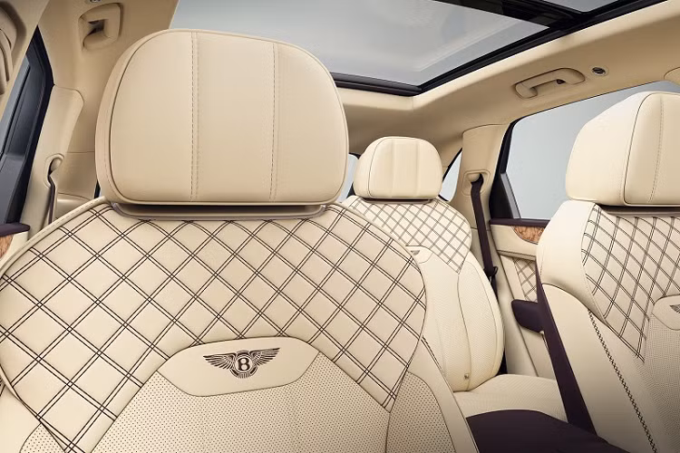 Bentley Mulliner dat cot moc 1.000 bang chiec Bentayga dac biet-Hinh-3