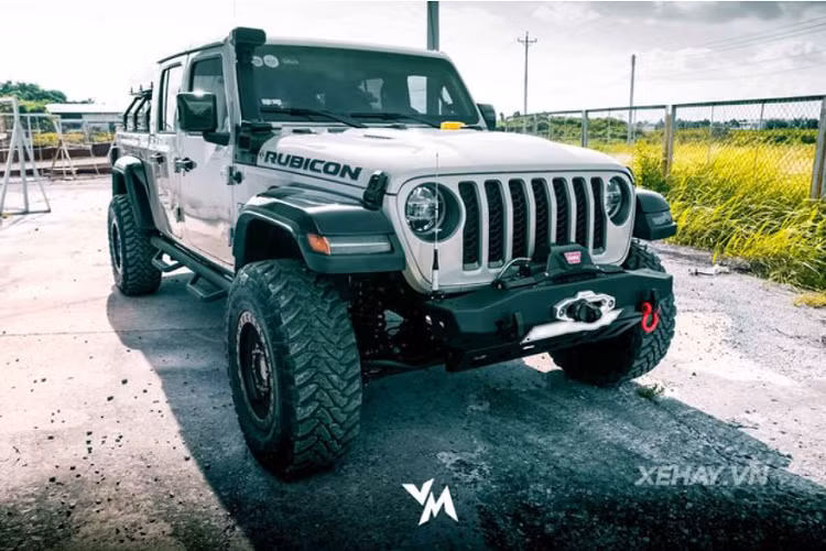 Hiện tại, đã có nhà phân phối chính thức của Jeep tại Việt Nam, điều này đã giúp người tiêu dùng Việt dần quen thuộc và ưa chuộng những mẫu xe địa hình của Jeep.
