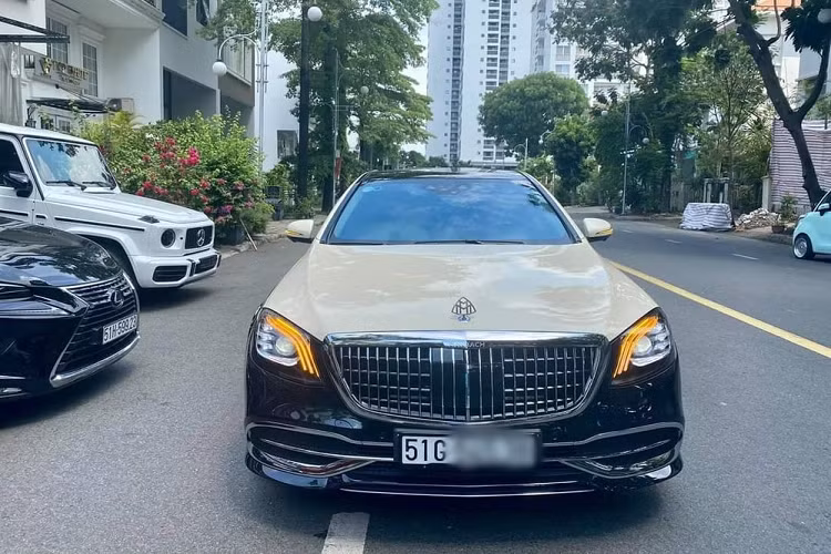 Việc tìm kiếm các mẫu xe đã qua sử dụng sẽ giúp người mua tiết kiệm được 1 khoản kha khá trong số dư ngân hàng. Nếu cảm thấy giá xe Mercedes-Maybach S-Class mới tinh quá khó nuốt, các công ty nhập khẩu tư nhân luôn có những xe hàng lướt với giá rẻ hơn từ 2,5 đến 4 tỷ đồng.
