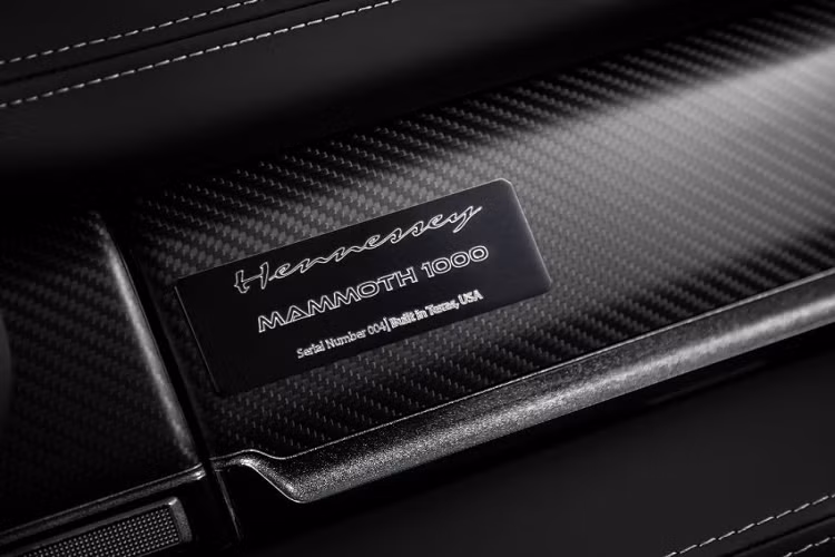Được biết, mỗi một chiếc Mammoth 1000 TRX sau khi hoàn thành sẽ được tiến hành chạy thử nghiệm và tối ưu hóa sức mạnh trên bàn dyno.