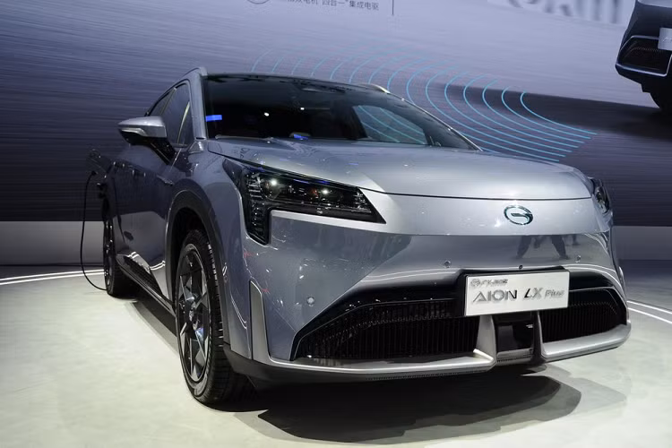 Trong khi CLTC là một tiêu chuẩn khác so với WLTP của Châu Âu hoặc EPA của Mỹ, phạm vi trên 1.000 km là một thành tựu ấn tượng, đặc biệt là đối với một chiếc SUV điện GAC Aion LX Plus 2022.