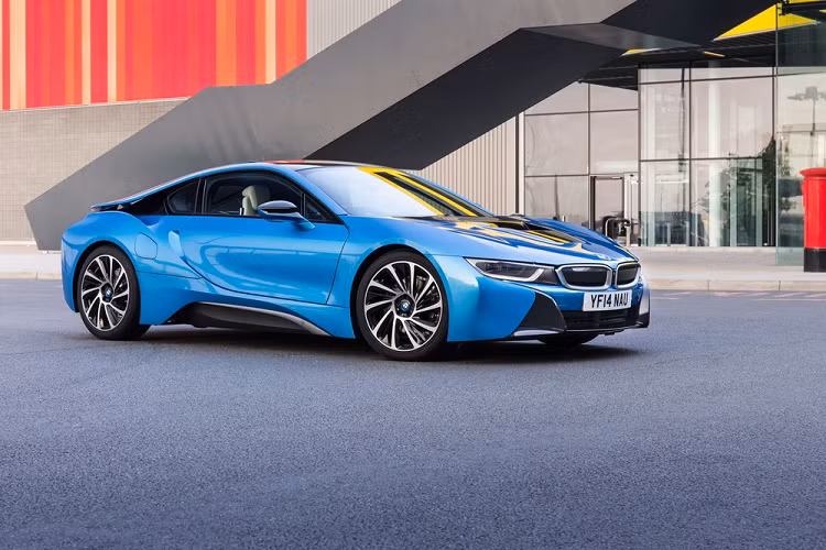 Sieu xe BMW i8 ton kho ban chay hon ca Honda NSX-Hinh-2