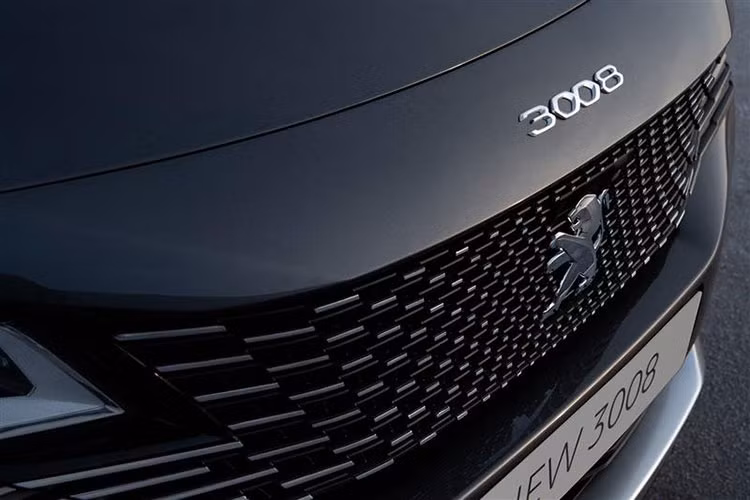 Song song với đó, dòng Peugeot 5008 2020 tại Việt Nam cũng đang được giảm tới 120 triệu đồng, điều này cho thấy rất có thể Peugeot Việt Nam cũng đã có kế hoạch đưa 5008 2021 về nước.