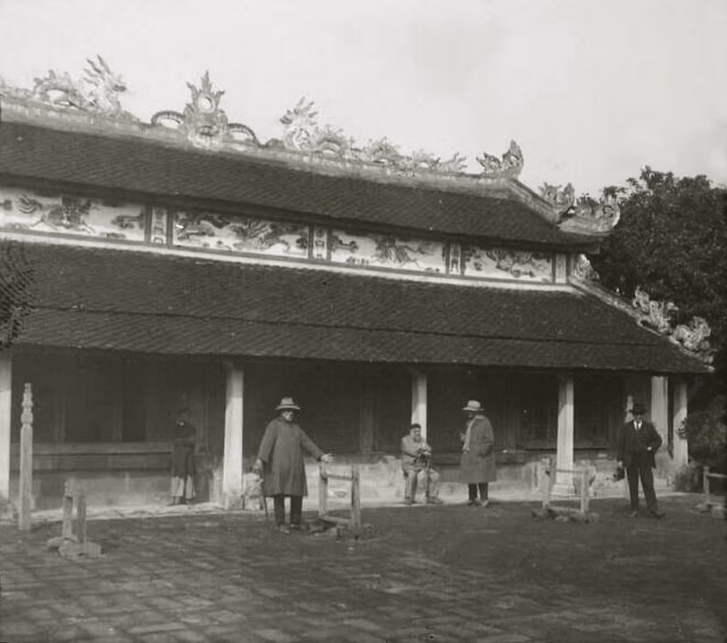 Nguyên miếu (miếu Triệu Tường), nơi thờ tổ tiên nhà Nguyễn ở Gia Miêu Ngoại Trang. Ảnh tư liệu.