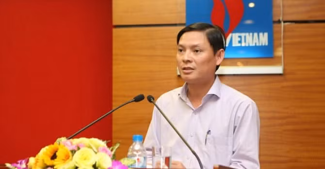 Vi sao Tong giam doc PVC bi khoi to?