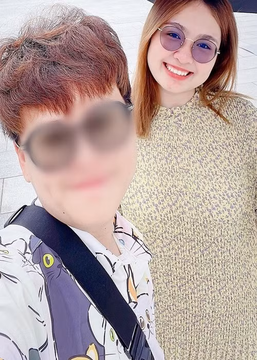Thiện Nhân tiếp tục khoe ảnh bên người tình khi du lịch Hàn Quốc Thien Nhan tiep tuc khoe anh ben nguoi tinh khi du lich Han Quoc