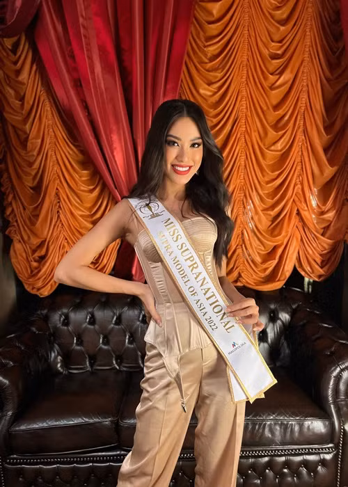Dù có phần thi Supra Chat chưa tốt, Kim Duyên vẫn được chuyên trang sắc đẹp Global Beauties đánh giá cao. Ảnh: FBNV