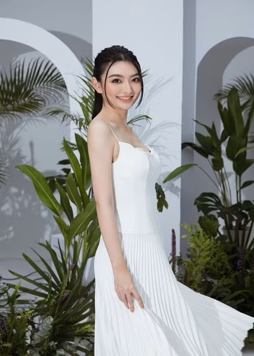 Người đẹp gửi lời cảm ơn đến ban tổ chức đã cho cô cơ hội vào đến chung kết để cô có được những trải nghiệm, kinh nghiệm học hỏi từ cuộc thi với một người mà vốn dĩ "thi hoa hậu" chưa bao giờ nằm trong suy nghĩ.