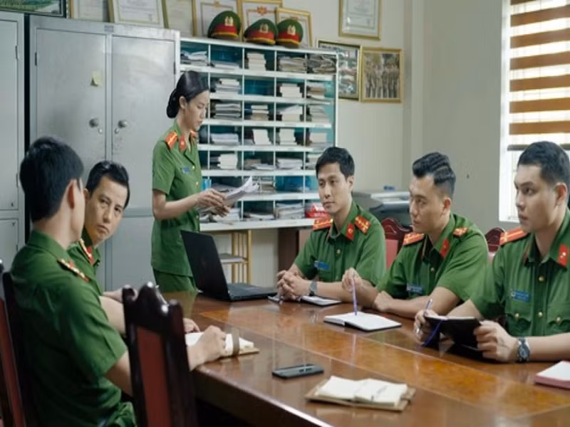 Phim “Đấu trí” còn có sự góp mặt của các diễn viên: Anh Tuấn, Nguyệt Hằng, Anh Đào, Phan Thắng, Duy Khánh, Xuân Phúc, Tô Dũng. Ảnh: VOV