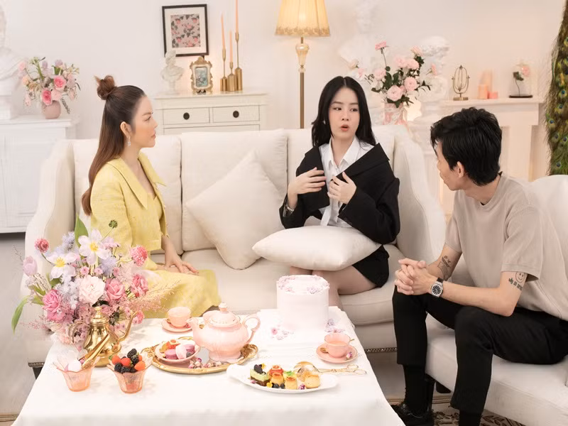Đến nay, DJ Mie đã tìm được chỗ đứng trong nghề. Nhưng đôi lúc, cô không khỏi chạnh lòng khi nhiều người vẫn chưa công nhận năng lực hoặc đánh giá thấp công việc của mình. Dù vậy, nữ DJ luôn lạc quan khi được bạn trai động viên và đồng hành.