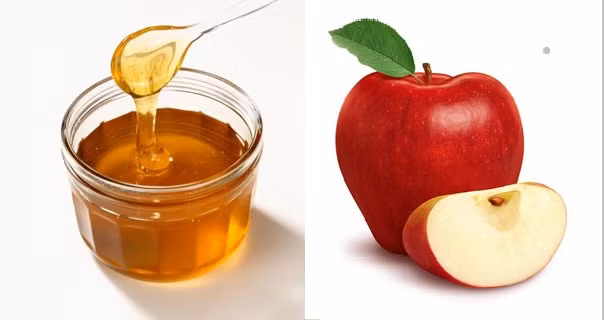 Hỗn hợp giấm táo - mật ong. Giấm táo là một biện pháp điều trị viêm xoang được đánh giá cao bởi tác dụng của nó đem lại. Trộn 240ml nước ấm với 2 muỗng canh giấm táo và 1 muỗng canh mật ong để uống hàng ngày.