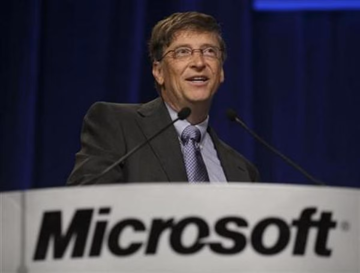 Năm 2004, tỷ phú Bill Gates dự đoán thư rác (spam email) sẽ chấm dứt trong 2 năm tới. Tuy nhiên, thực tế đã chứng minh rằng dự đoán trên của ông không chính xác.