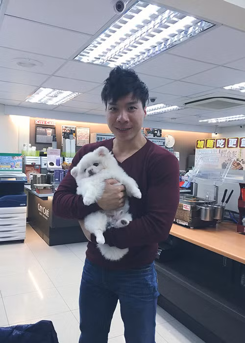 Giống Quốc Cơ, Quốc Nghiệp cũng giản dị ở đời thường.