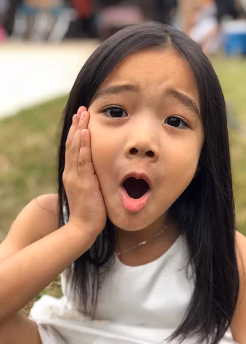 Con gái của ca sĩ Hồng Ngọc ngày càng dễ thương.