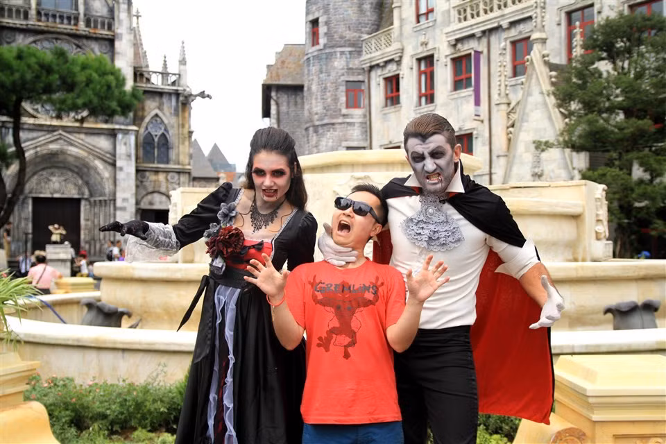 Halloween không “đụng hàng” ở Sun World Ba Na Hills - Hình 6 Halloween khong “dung hang” o Sun World Ba Na Hills-Hinh-6
